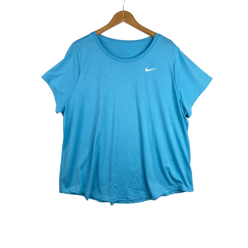 Nike Women's Scoop Neck Short Sleeve Athletic Tee size 3X Blue